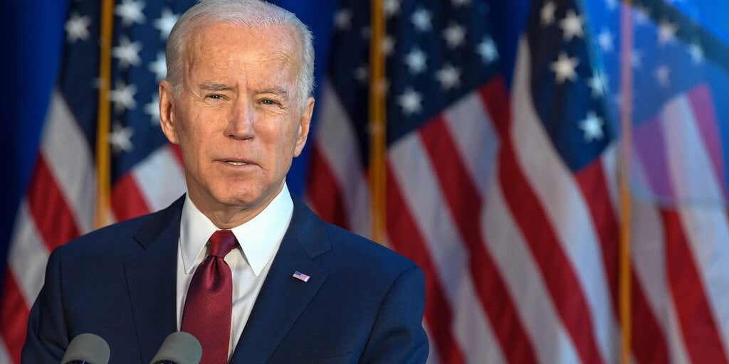 Biden’s Election Odds Dip Amid Crypto Turmoil Over Reported Obama Worries