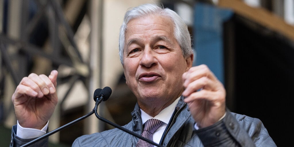 Trump Considers JP Morgan’s Jamie Dimon, Known Bitcoin Skeptic, for Treasury Chief