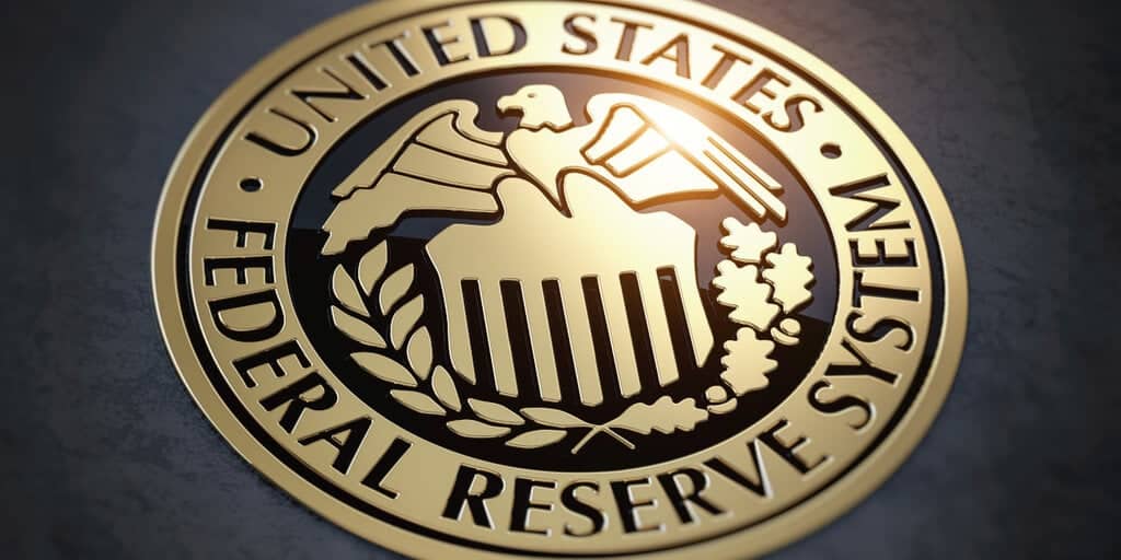 Bitcoin and Ethereum Rise Gently – Fed Signals Softer Approach This September