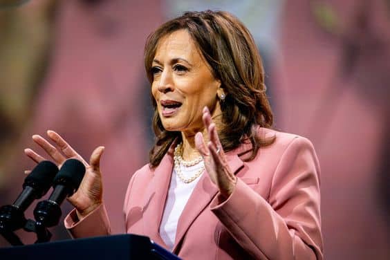 Crypto Titans Rally Funds in a Surprising Bid to Back Kamala Harris