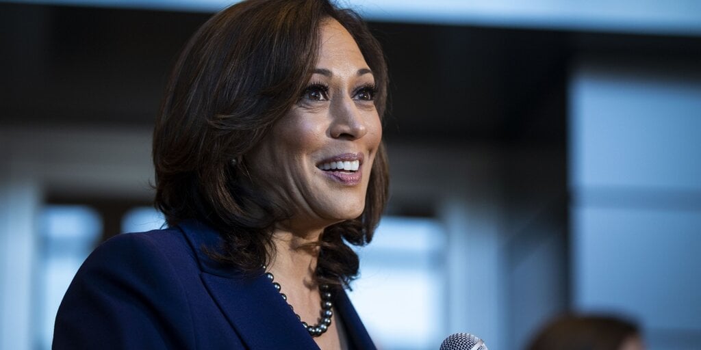 Skyrocketing Bitcoin Predicted with Trump or Harris Victory – Bettors Back Kamala